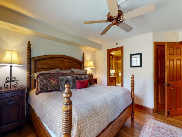 Beaver Creek Bachelor Gulch Condo 950295