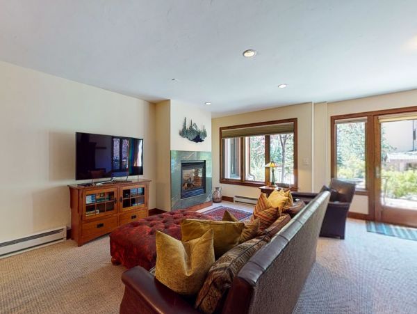 Vail Lionshead Condo 950301