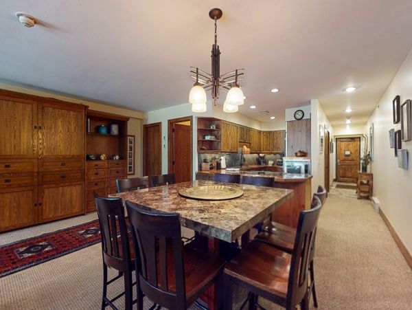 Vail Lionshead Condo 950301