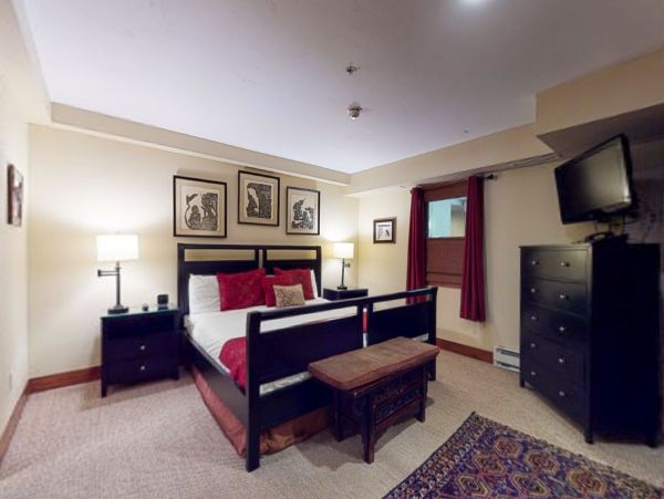 Vail Lionshead Condo 950301