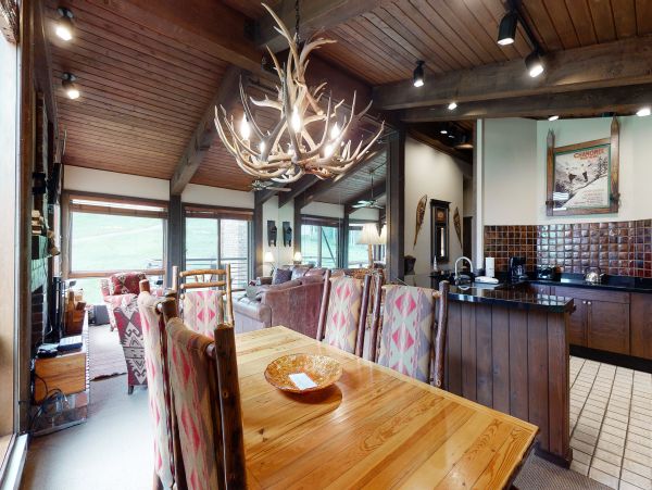 Snowmass Condo 950303
