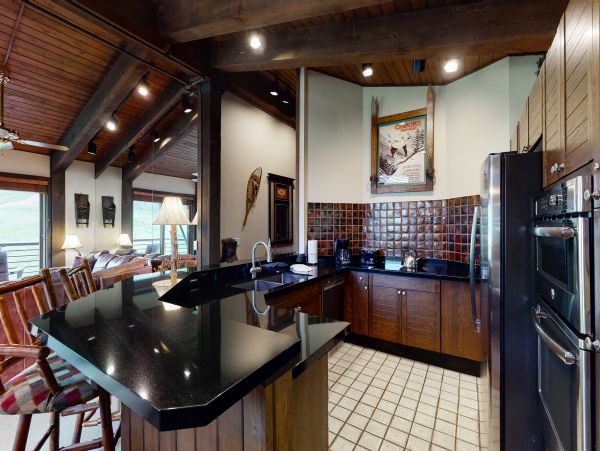 Snowmass Condo 950303