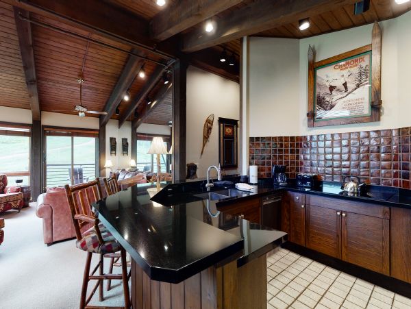 Snowmass Condo 950303