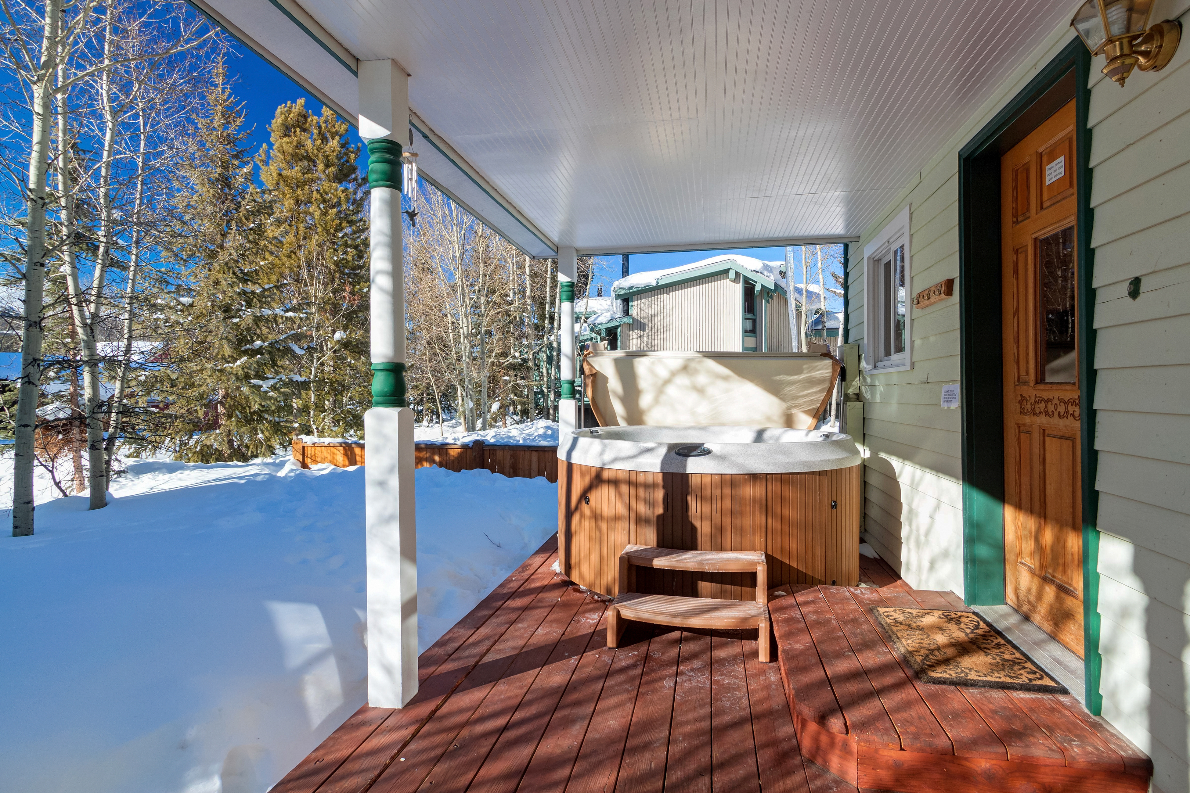 Cozy Home in town - Walk to lifts