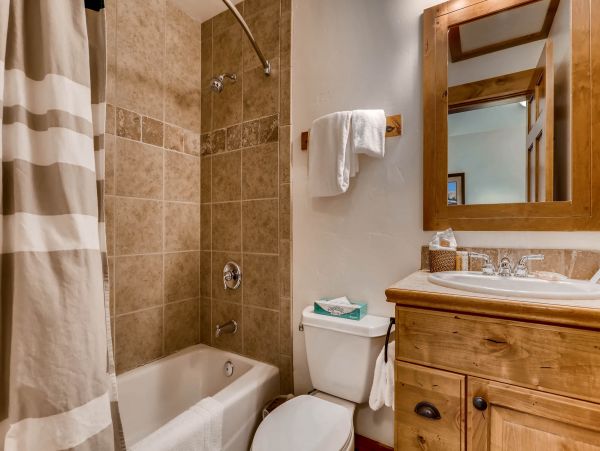 Steamboat Springs Home 950315