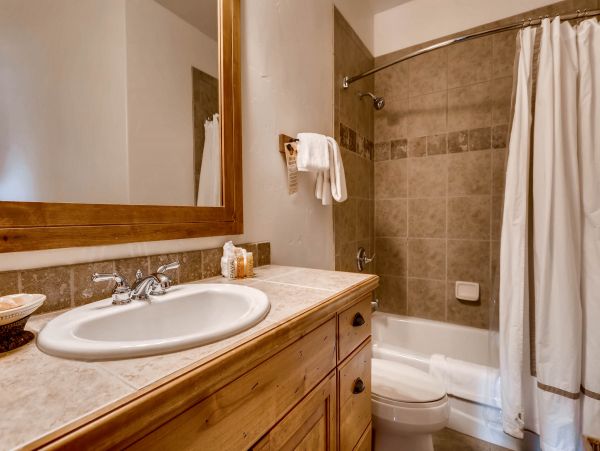 Steamboat Springs Home 950315