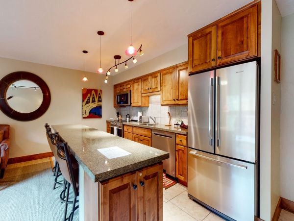 Vail Lionshead Condo 950316