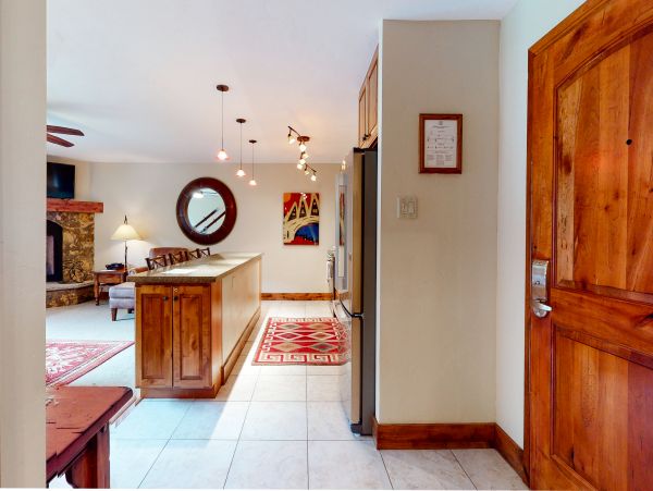 Vail Lionshead Condo 950316