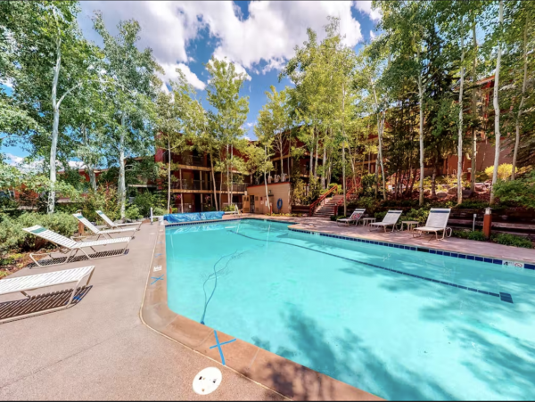 Snowmass Ski in Ski Out Vacation Residence