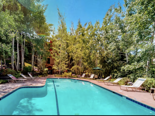 Snowmass Ski in Ski Out Vacation Residence