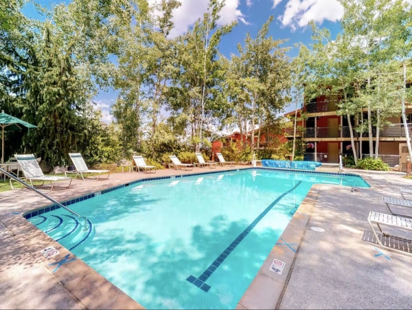 Snowmass Ski in Ski Out Vacation Residence