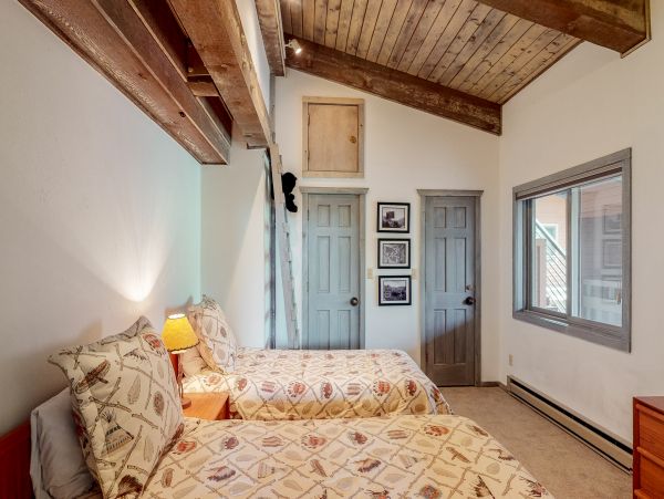 Snowmass Ski in Ski Out Vacation Residence