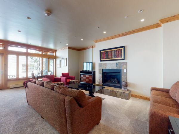 Vail Lionshead Condo 950320