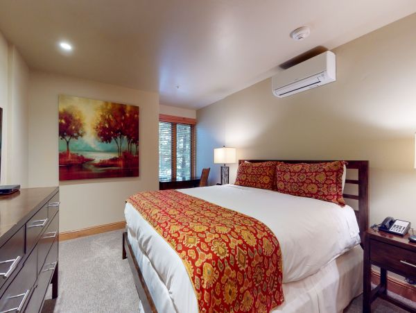 Vail Lionshead Condo 950320