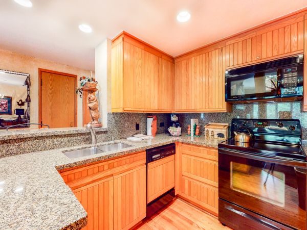 Beaver Creek Bachelor Gulch Condo 950325
