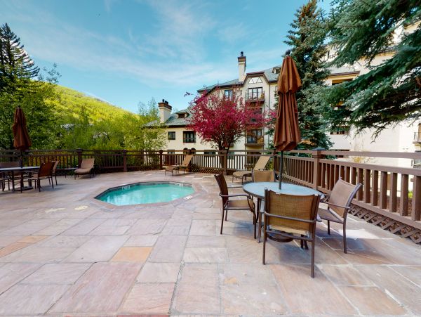 Beaver Creek Bachelor Gulch Condo 950325