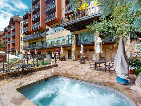 Vail Lionshead Condo 950331