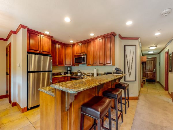Vail Lionshead Condo 950331