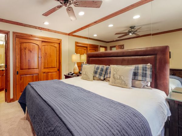 Vail Lionshead Condo 950331