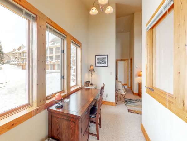 Aspen Home 950348