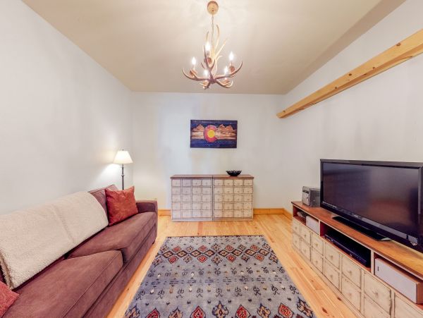 Aspen Home 950348