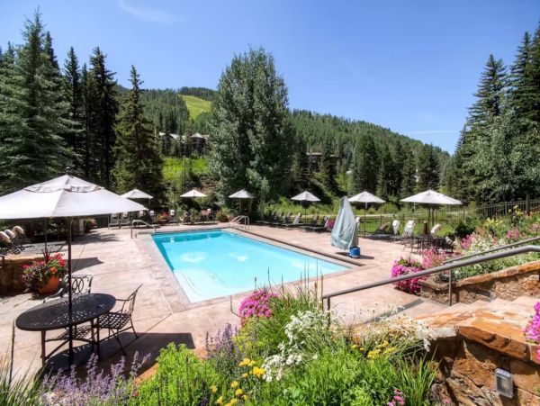 Vail Ski in Ski Out Two Bedroom Vacation Condo Sleeps 10 Guests