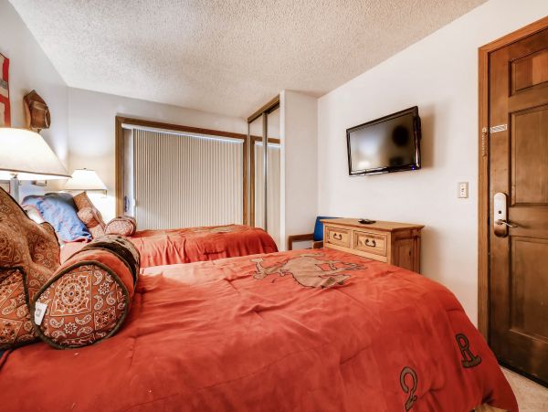 Luxury Steamboat Springs Ski In Ski Out Vacation Chalet