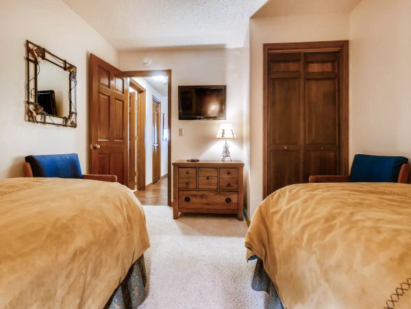 Luxury Steamboat Springs Ski In Ski Out Vacation Chalet