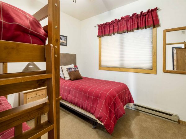 Steamboat Springs Condo 950357