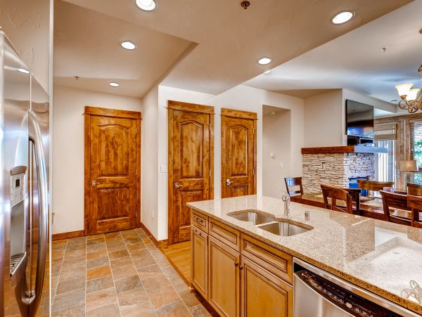 Breckenridge Condo 950358