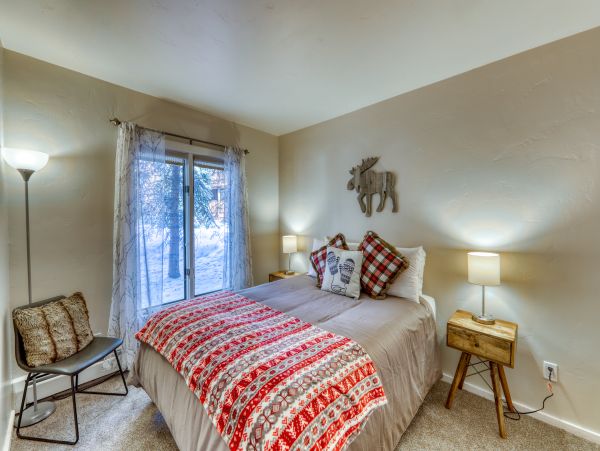 Vail Lionshead Condo 950361