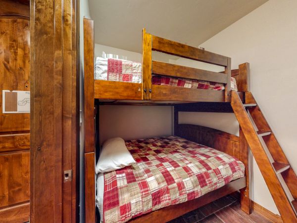 Breckenridge Condo 950372