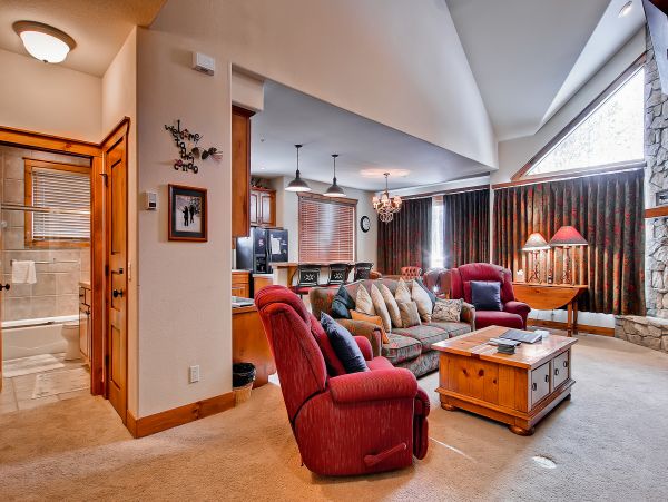 Breckenridge Home 950387