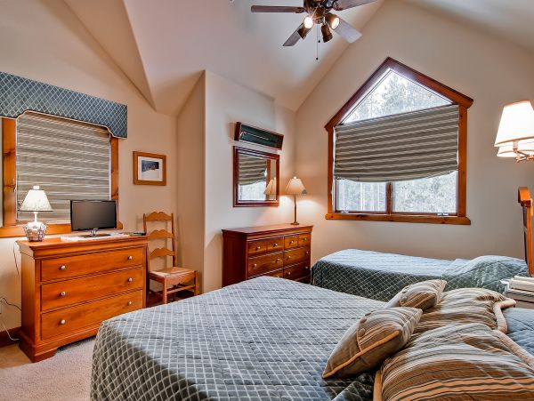 Breckenridge Home 950387