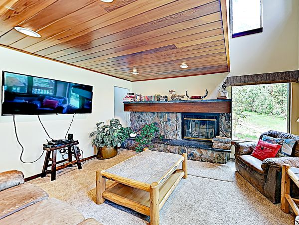 Three Bedroom Breckenridge Ski In Ski Out Townhome