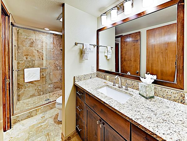 Three Bedroom Breckenridge Ski In Ski Out Townhome