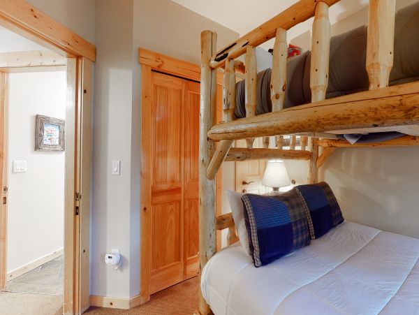 Breckenridge Condo 950396