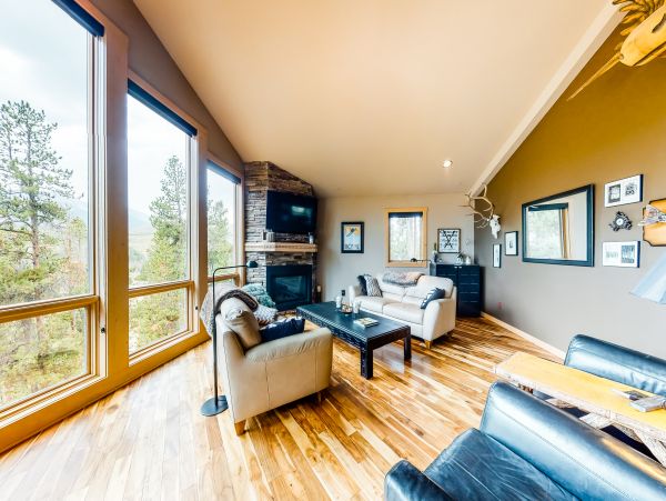 Breckenridge Home 950401