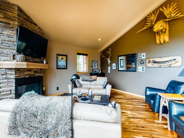 Breckenridge Home 950401