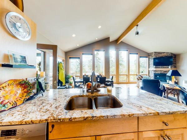Breckenridge Home 950401