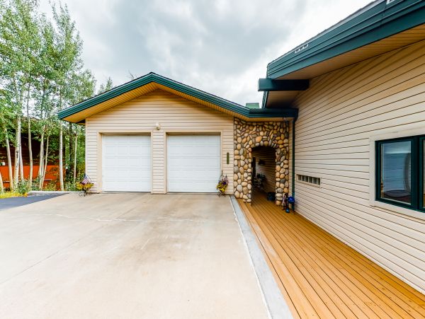 Breckenridge Home 950401