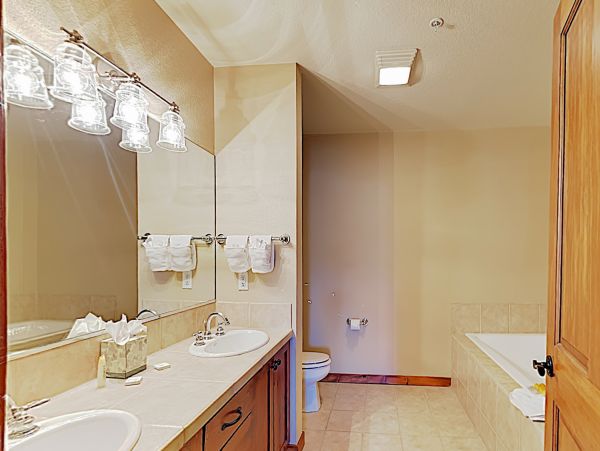 Breckenridge Condo 950402