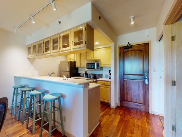 Beaver Creek Bachelor Gulch Condo 950405