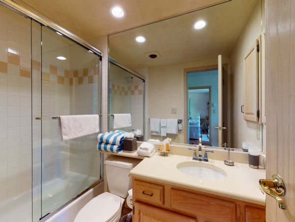Beaver Creek Bachelor Gulch Condo 950405