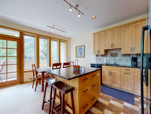 Vail Lionshead Condo 950407