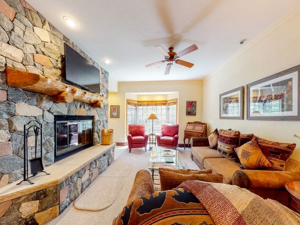 Beaver Creek Bachelor Gulch Condo 950417