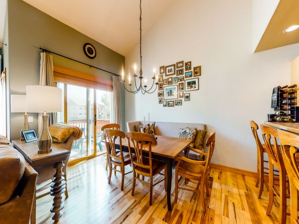 Steamboat Springs Home 950421