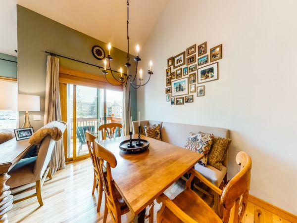 Steamboat Springs Home 950421