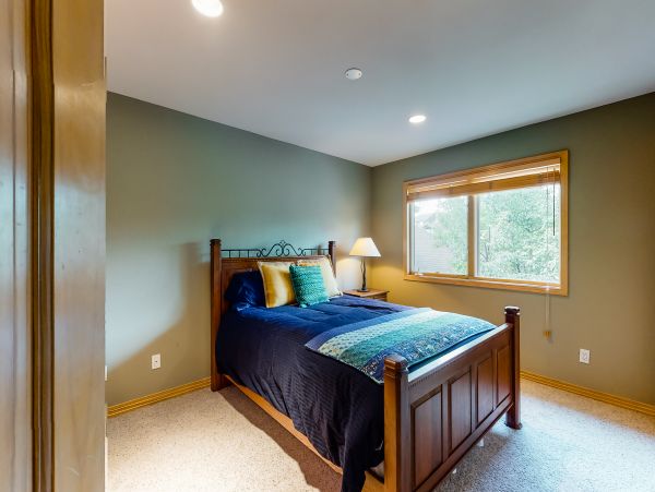 Steamboat Springs Home 950421