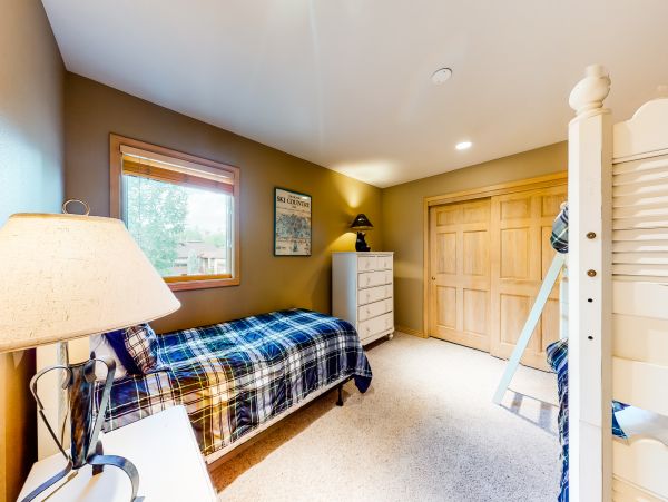 Steamboat Springs Home 950421